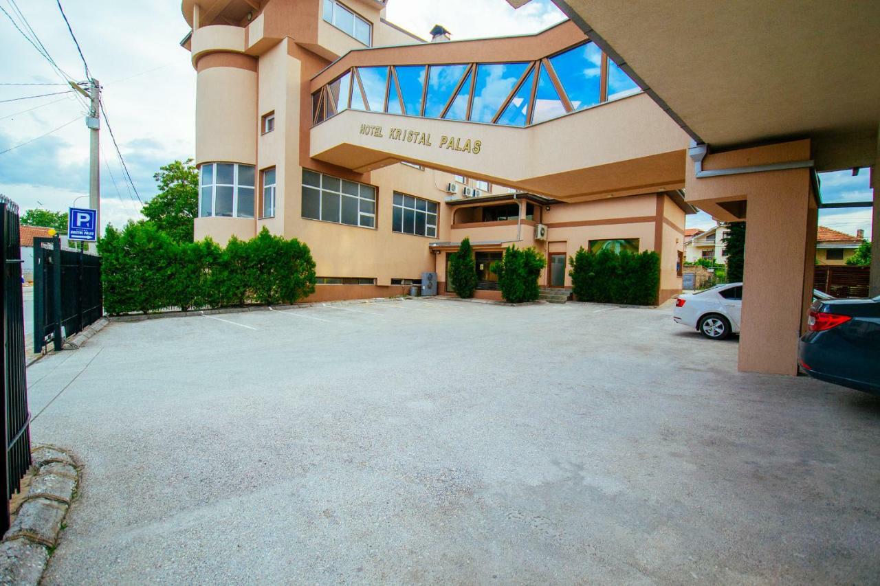 Hotel Kristal Palas Prilep Exterior foto